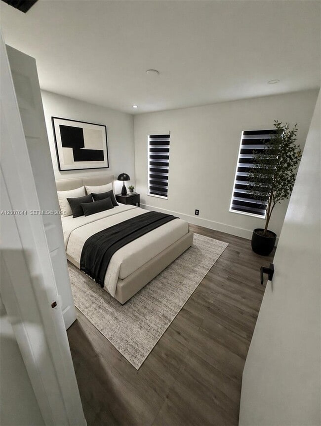 Photo - 1711 SW 100th Ave