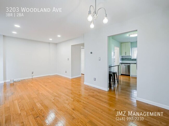 Photo - 3203 Woodland Ave