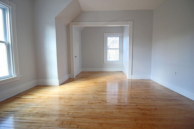 Photo - 71 June St Unit 2