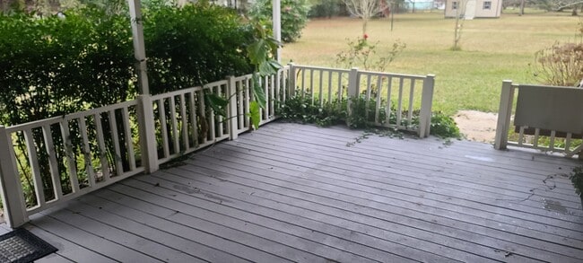 Photo - 1107 Davis Dr