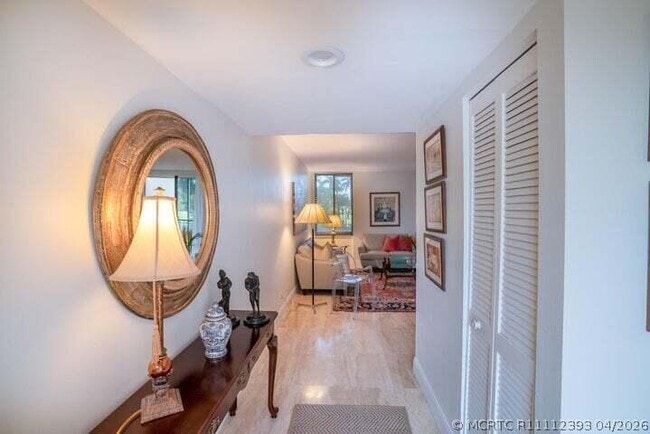3205 Bridgewood Dr Unit 3205