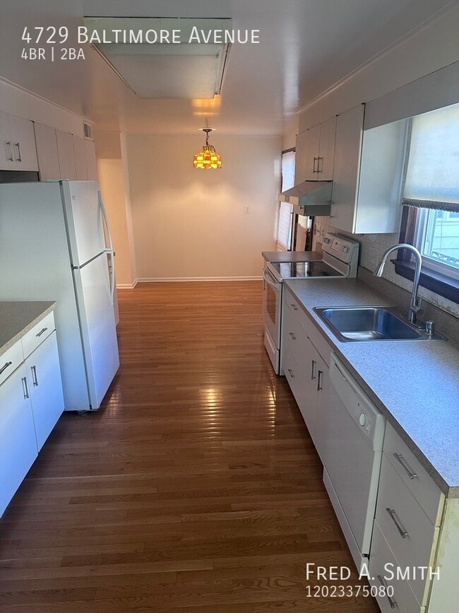 Photo - 4729 Baltimore Ave