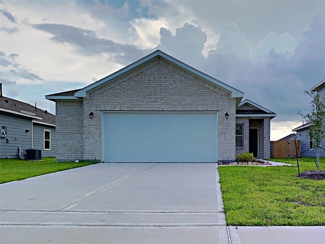 Building Photo - 25554 Northpark Spruce Dr