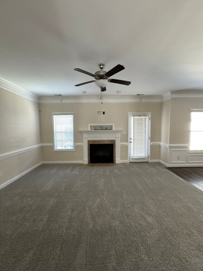 Photo - Lovely 3 Bed 2.5 Bath Home with Community Amenities