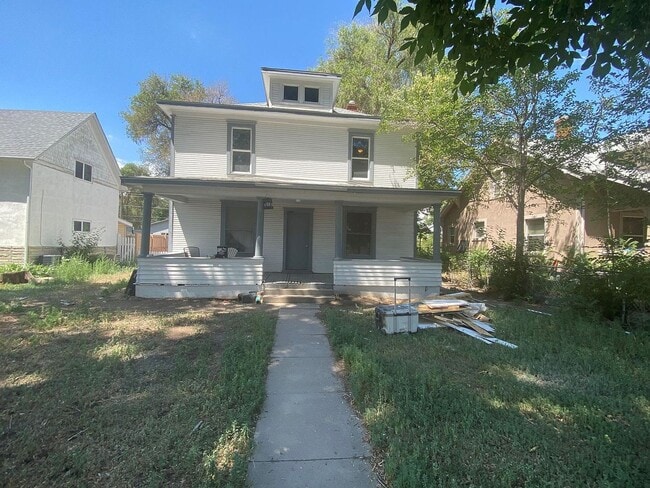 Building Photo - 419 Ensign St Unit 419 Ensign Rental