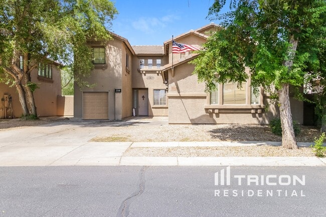Building Photo - 11964 N 146th Ave Rental