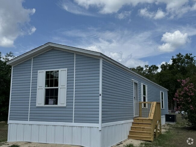 Building Photo - 6407 SE 108th St Rental