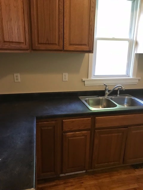 Photo - Nice 4 bedroom + Den Home in Minneapolis!