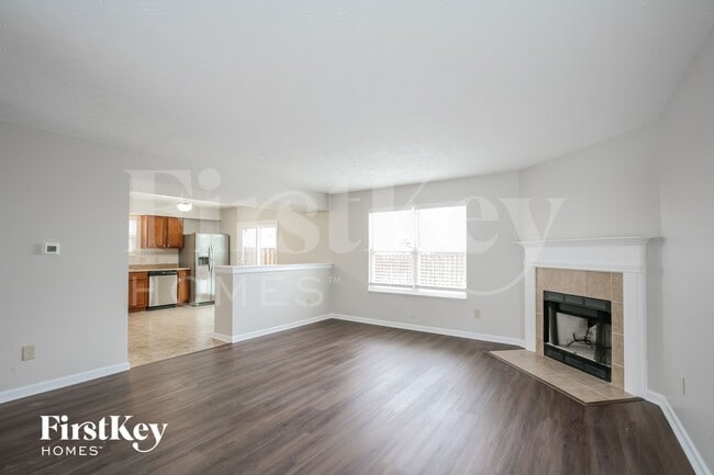 Photo - 8119 Rambling Rd
