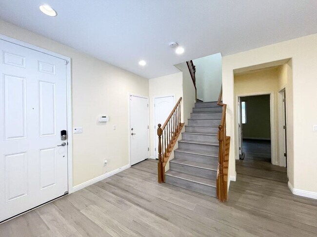 Photo - 7258 Summer Grove Ave