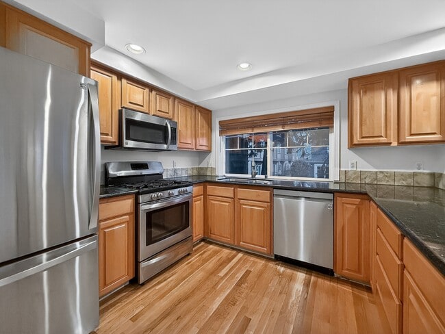 Photo - 4418 Corliss Ave N