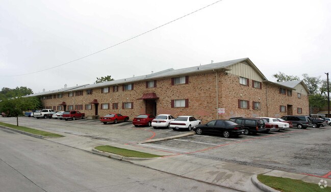 Travis Gardens - Travis Gardens