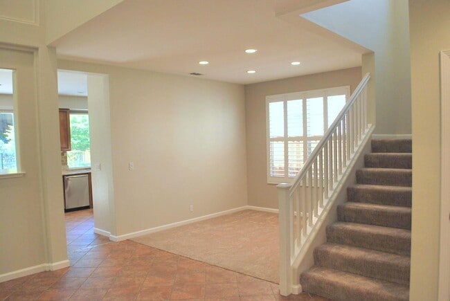 Photo - Wonderful Detached Home in Sought After San Ramon Neighborhood ! Trevari at Gale Ranch !