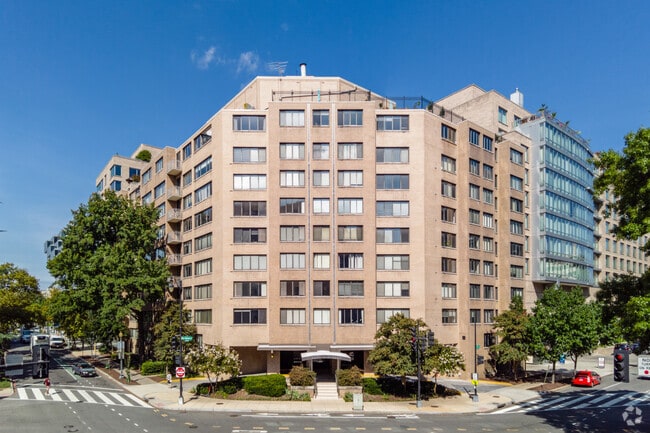 Carriage House - Carriage House