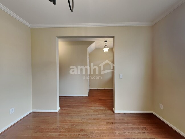 Photo - 1744 Main Divide Dr