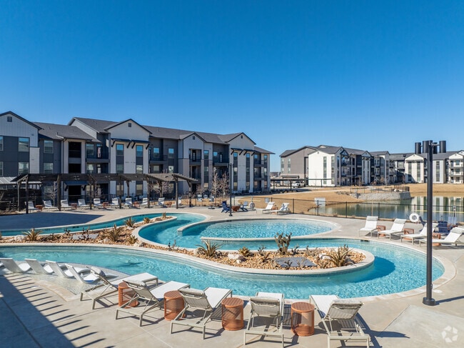 Building Photo - View at Manor Crossing