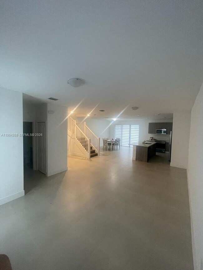 Photo - 13637 SW 157th Pl