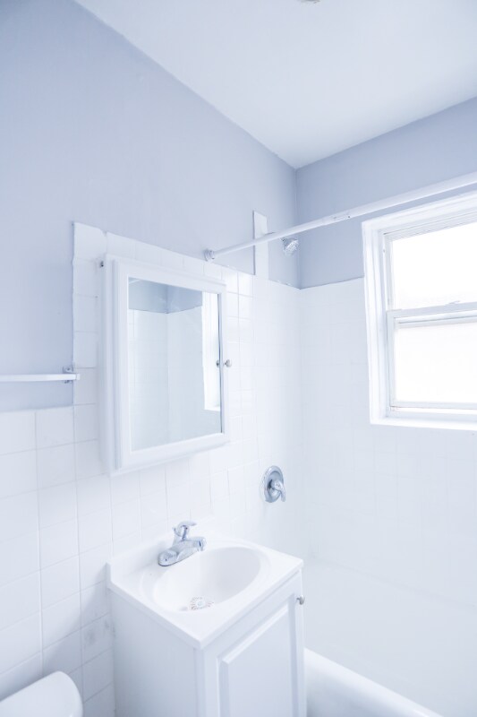 Photo - 6956 N Ashland Ave Unidad 2