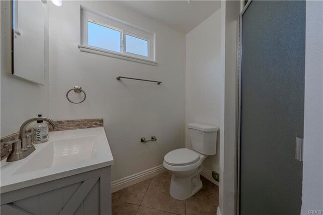 Photo - 2093 Continental Ave