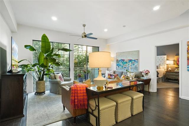 Building Photo - 3225 Turtle Creek Blvd Unit 342