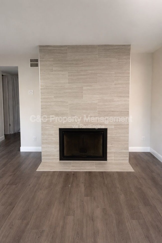 Photo - 247 N Capitol Ave Unit 268