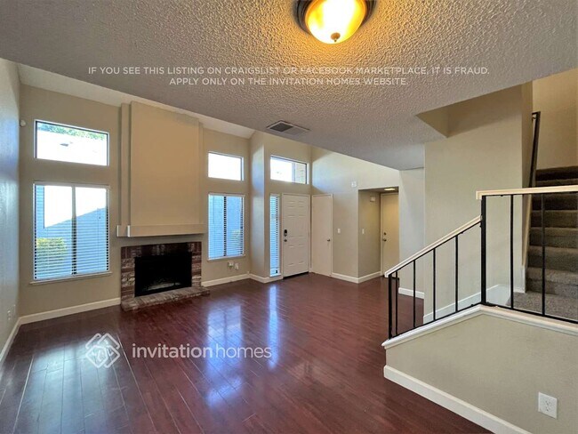 Photo - 2272 Sandcastle Way