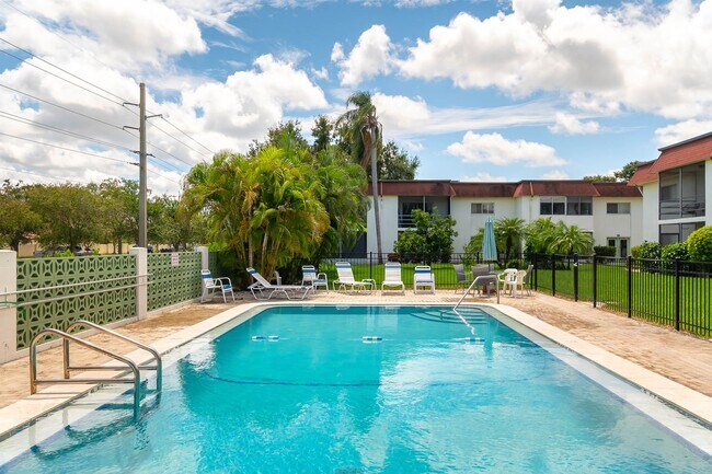 Photo - Newly Renovated, 2-Bed, 2-Bath, 2nd Floor Unfurnished Condo in Great Location