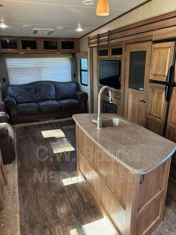 Photo - 1317 E Main St