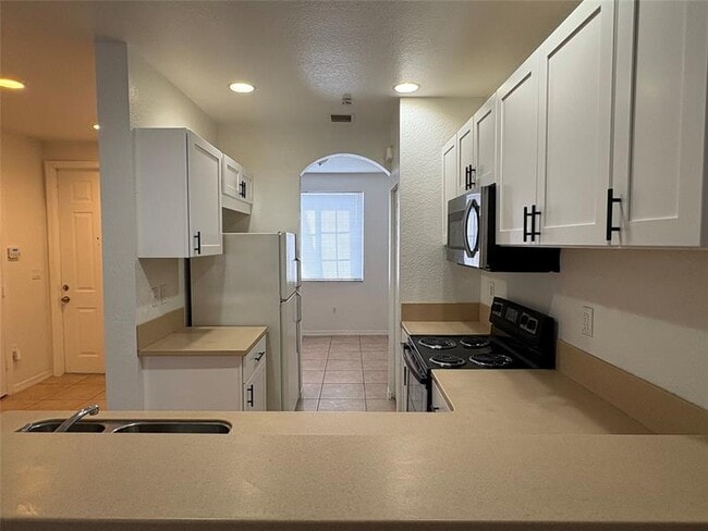 Photo - 1905 SW 60th Terrace