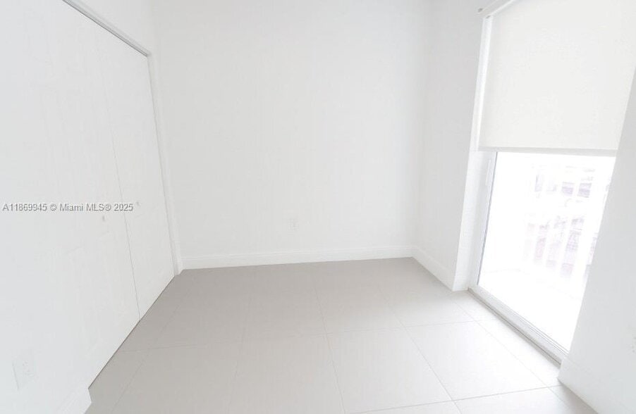 Photo - 541 NW 33rd St Unidad 2 Rental