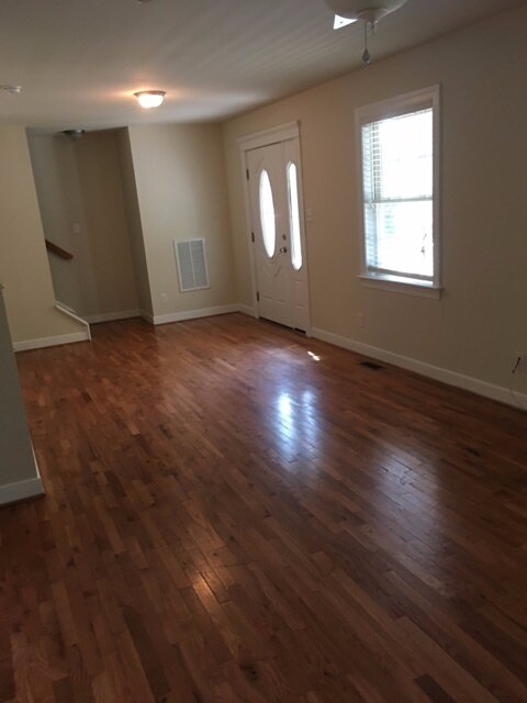 Photo - 1626 Parkwood Ave