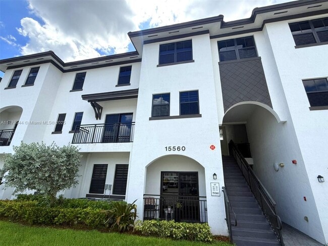 Building Photo - 15560 SW 136th St Unit 209 Rental