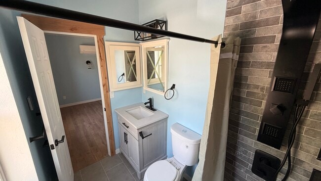 Photo - 1807 Creekwood Dr