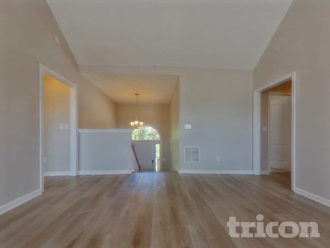 51 Steven Meadows Trail