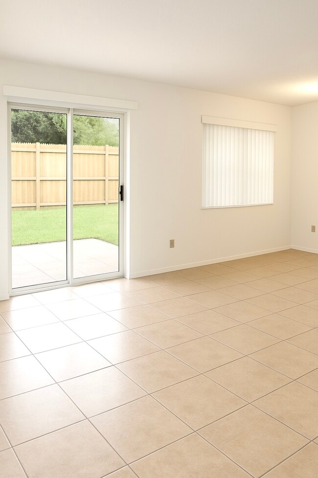 Photo - 411 Banana Cay Dr Unit B