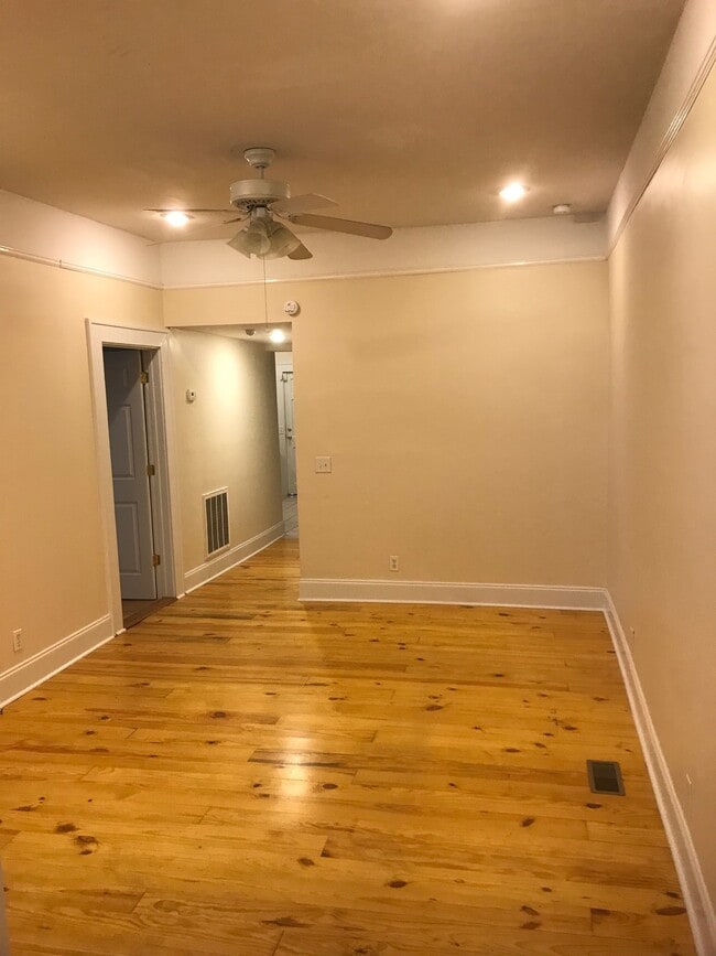 Photo - 821 Heidt St