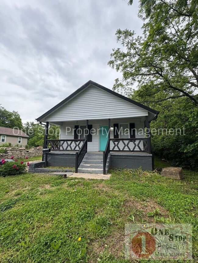 Photo - Beautiful 3 Bedroom 2 Bathroom in Kansas City!
