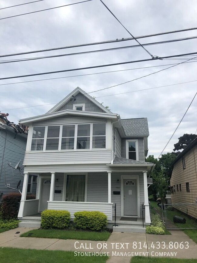 Building Photo - 544 E 24th St Unit Apartment 1