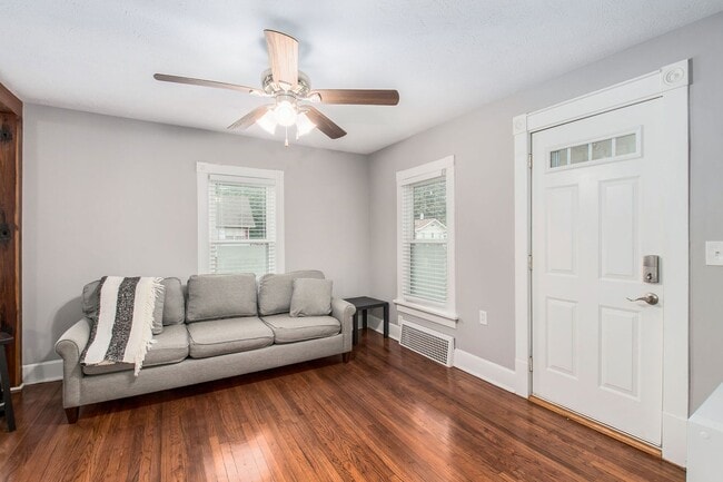 Photo - 7624 N 28th Ave