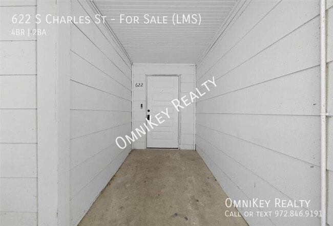 Photo - 622 S Charles St Unidad For Sale (LMS)