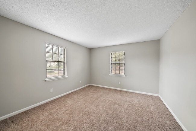 Rocky Creek Apartments