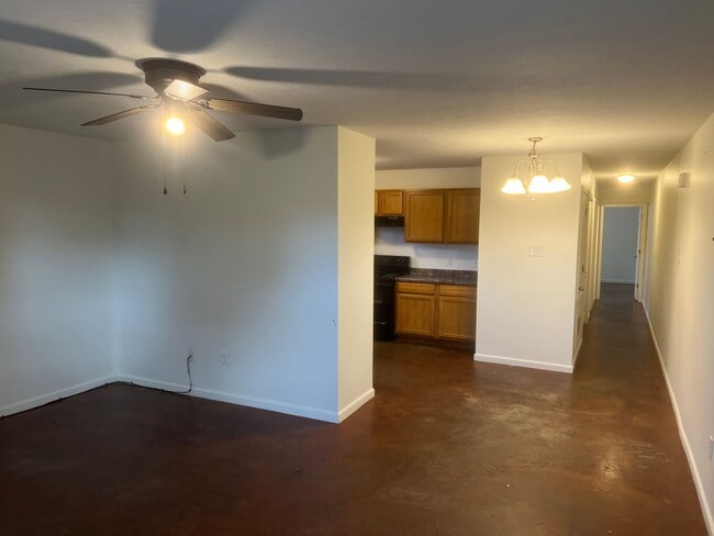 Photo - 2 Bed 2 Bath Duplex Unit 419