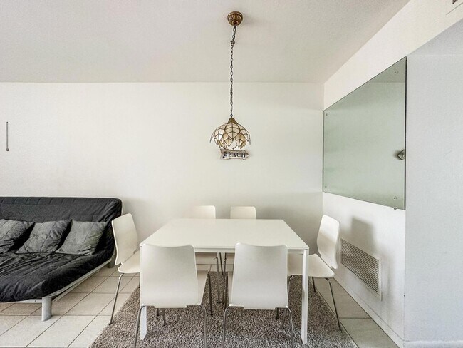 Photo - 3280 Lake Osborne Dr Unit 207