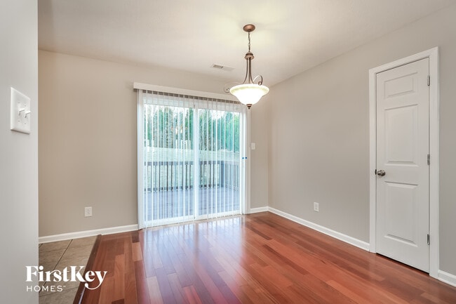 Photo - 488 Cedar Valley Dr