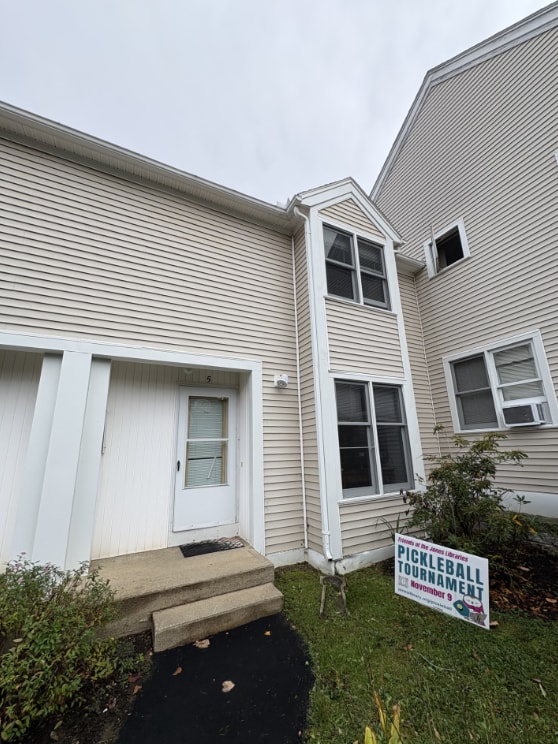 Photo - 1 Salem Pl