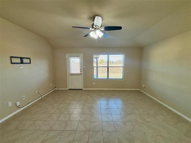 Photo - 1029 Decker Dr