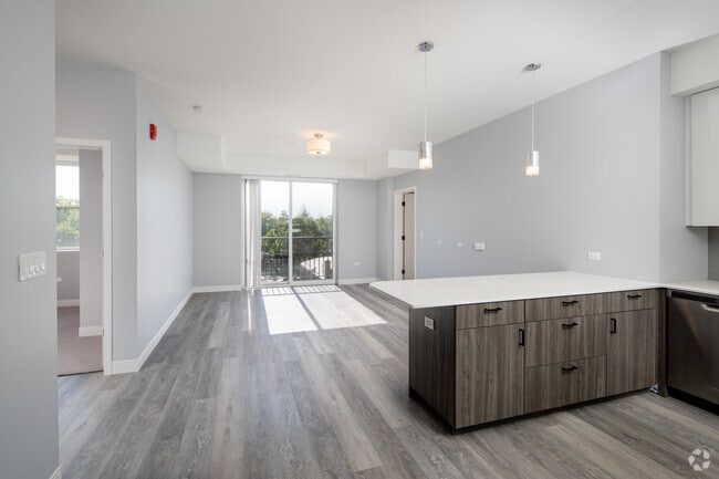 3BR, 2BA - 1,369SF The Veranda
