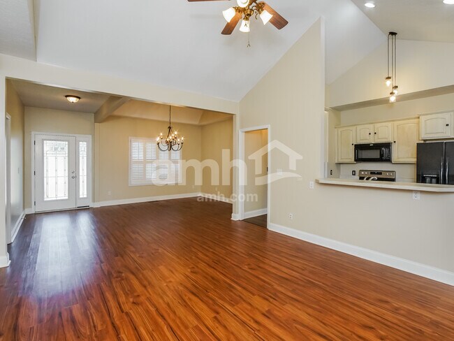 Photo - 1725 Tahoe Trail