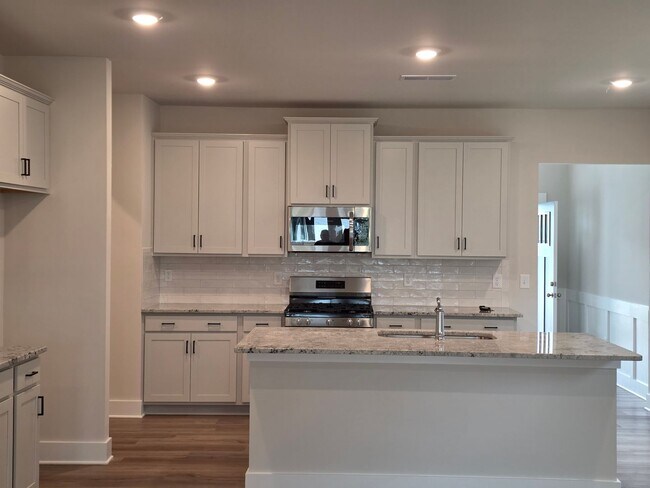 Photo - BRAND NEW!! Spacious 4-Bedroom home in Ooltewah!