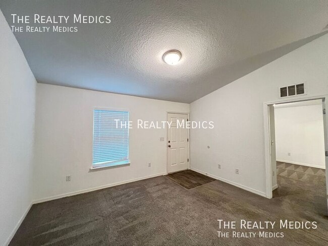 Photo - 3152 SW 151st Ave